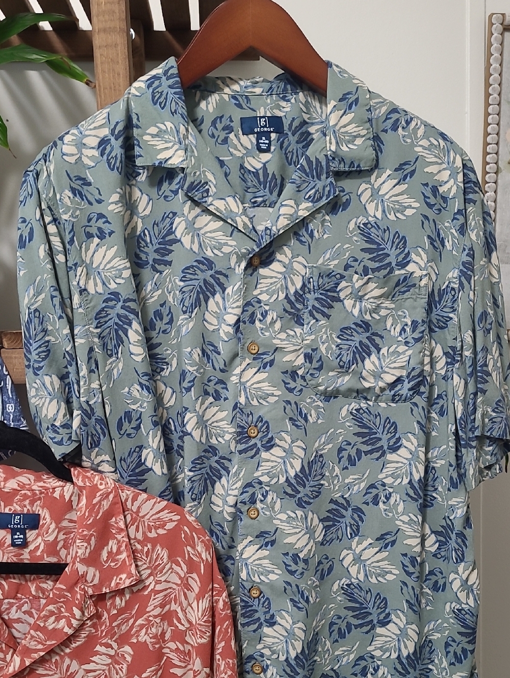 Bundle of Men's Shirts - Picture 6 of 10